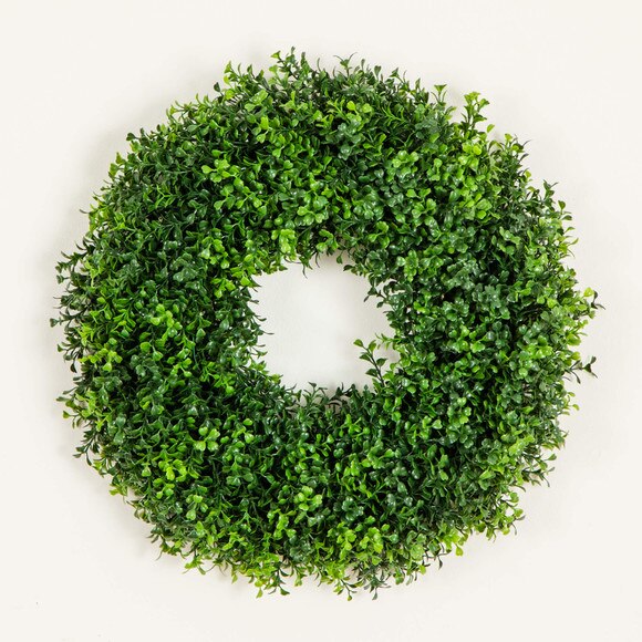 18-in Pre-Lit Artificial Boxwood Wreath with 25 Warm White LED Lights - SKU #W1386 - 12