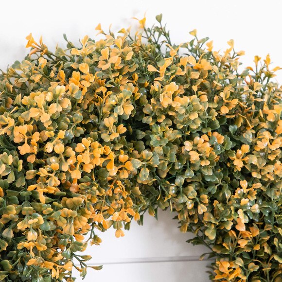 18-in Pre-Lit Autumn Boxwood Artificial Fall Wreath with 25 Warm White LED Lights - SKU #W1389 - 2